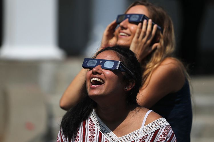 Eclipse 2 11 20 23